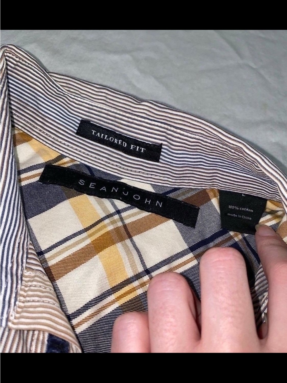 Men’s button up - Picture 6 of 11